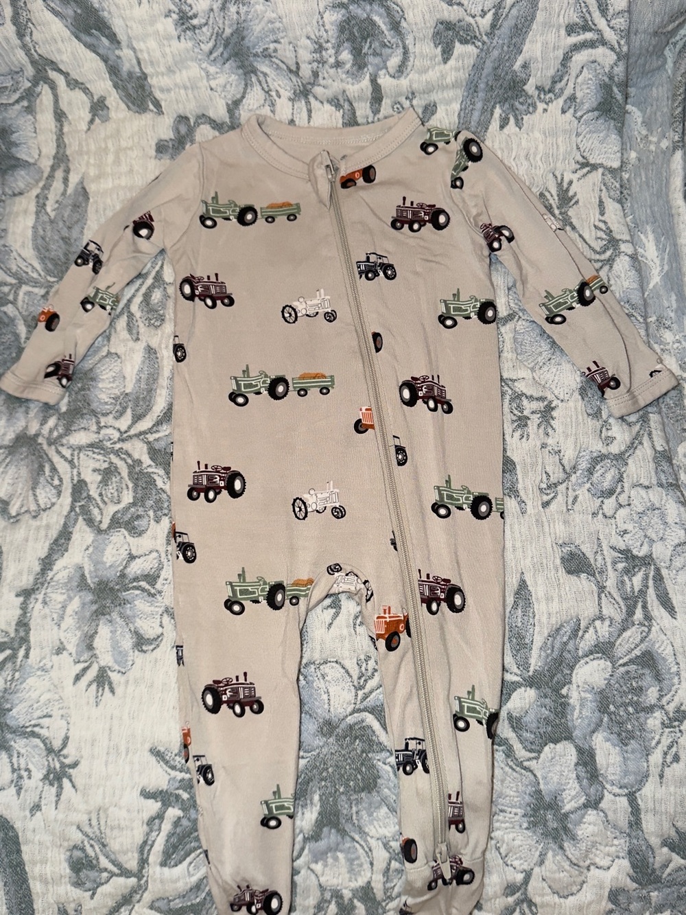 Kyte Baby Tractor-Print Zipper Sleeper